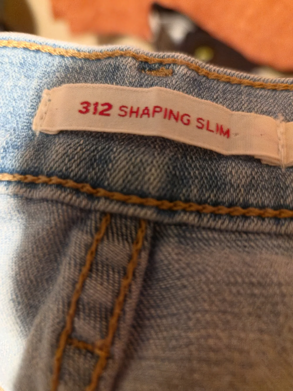 Women's Levi Shaping Slim 312